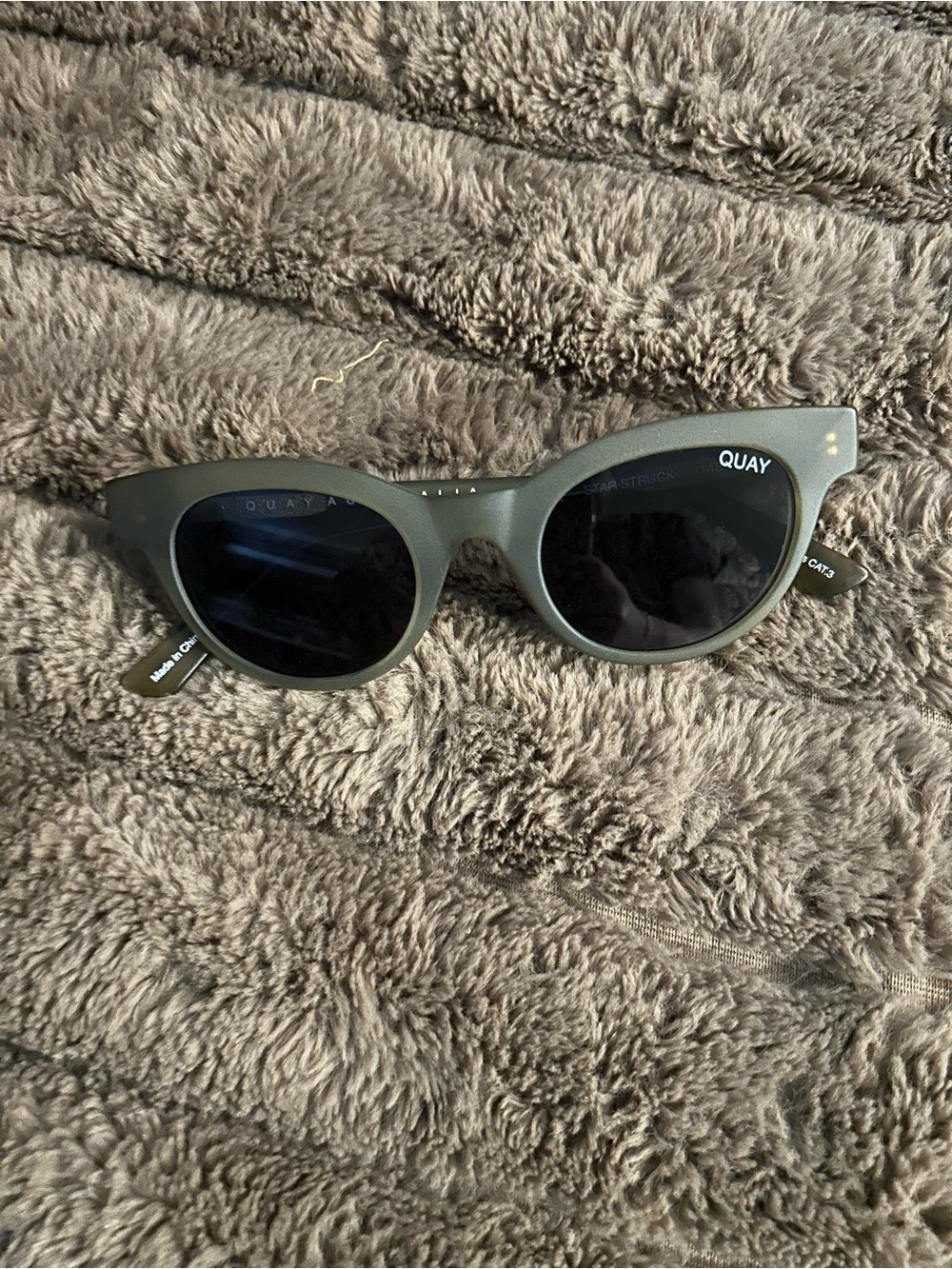 Quay Cat Eye Sunglasses in Matte Olive